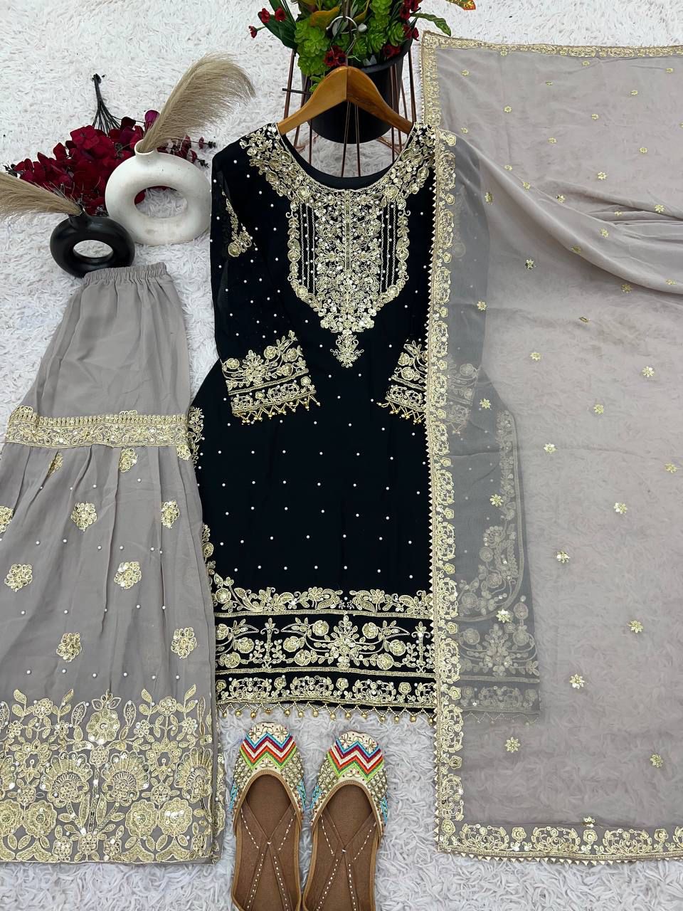 The Festive Filigree - Image 4