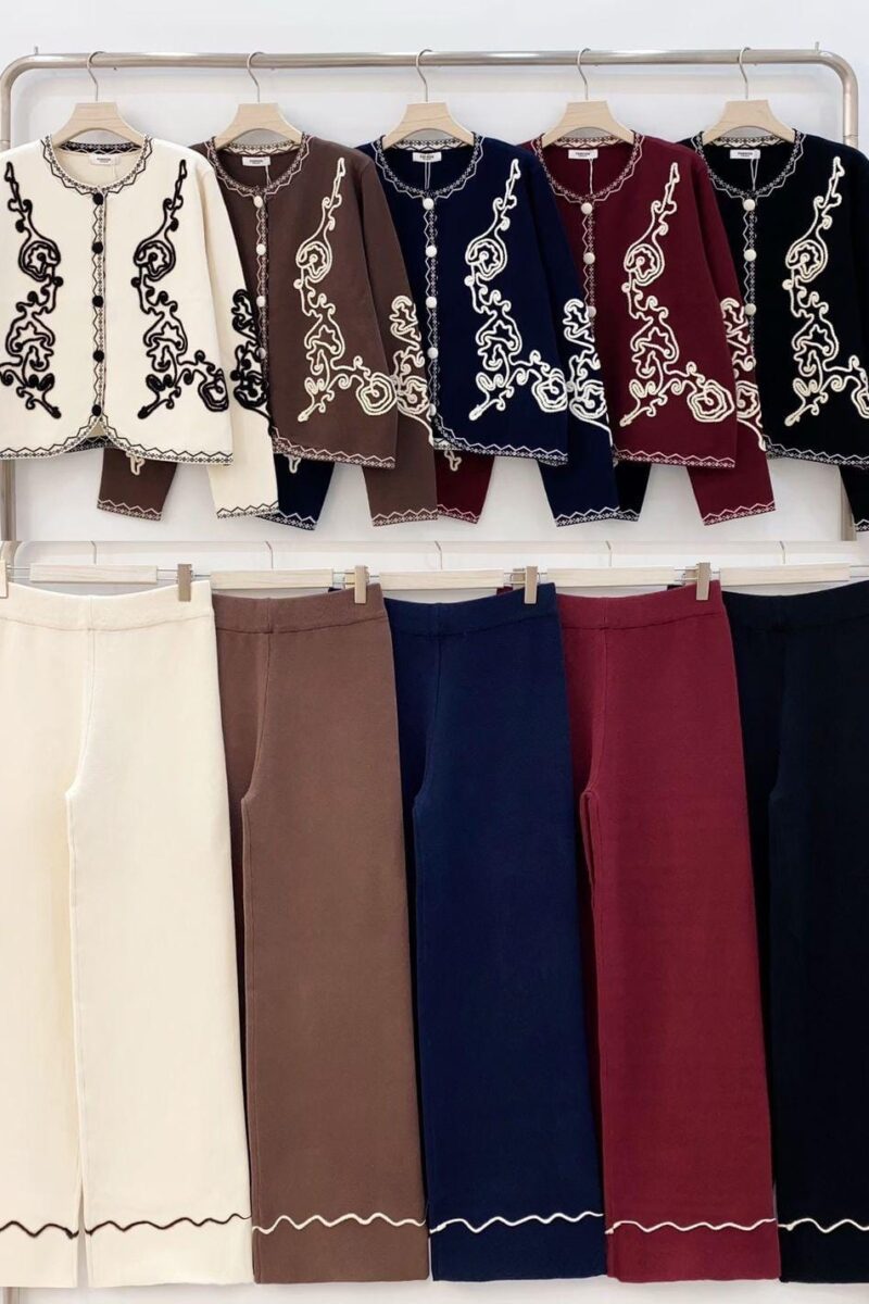 WOOLLEN WINTER COORD SET