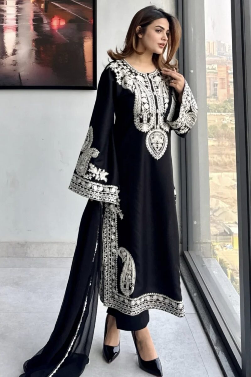 Chic Kurta Set
