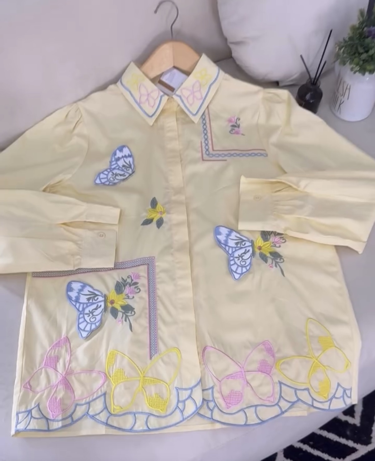 Butterfly bloom cotton shirt - Image 2