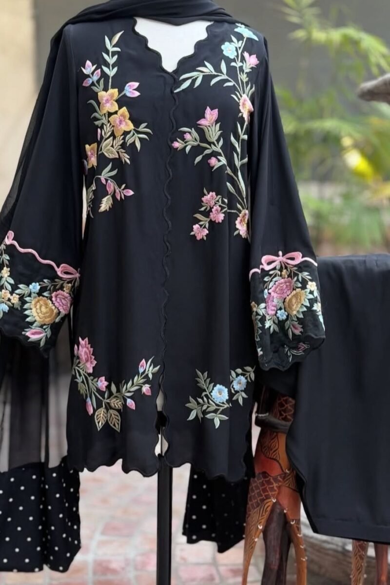 Zareen Royale Embroidered Farshi Suit
