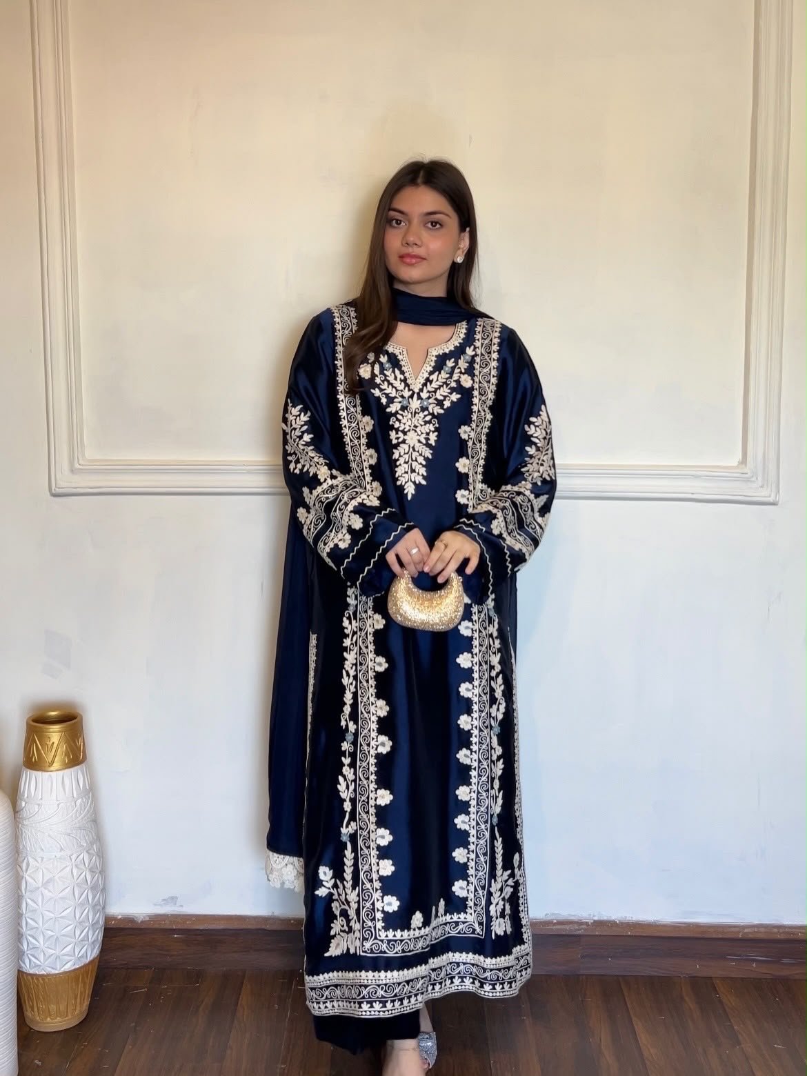 Umza suit - Image 4