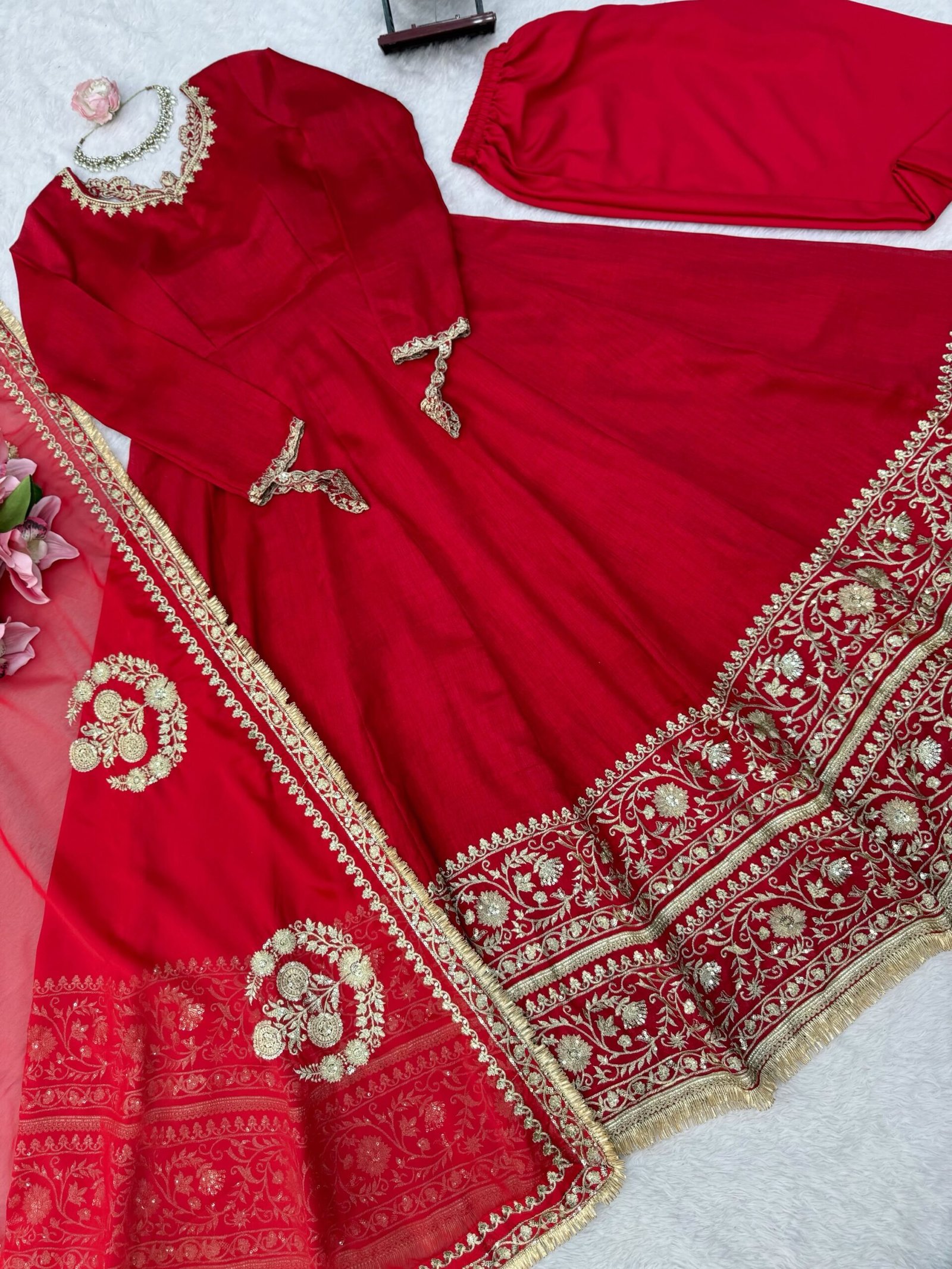 Lal Ishq - Image 6